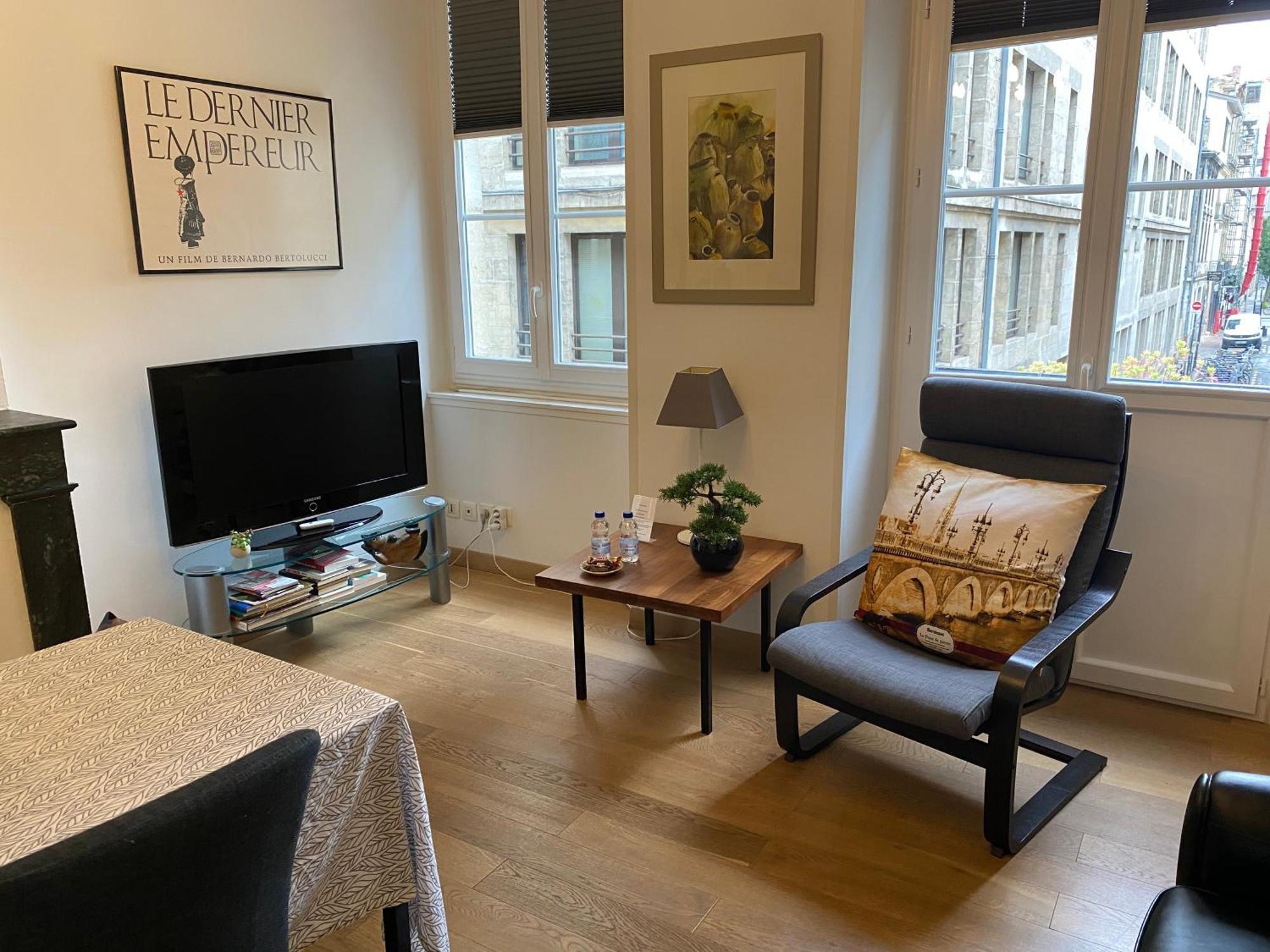 Joli Et Agreable Studio Бордо Экстерьер фото